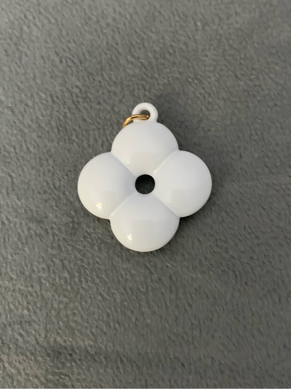 Double-Sided White Floral Clover Pendant Charm